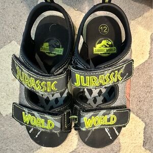 Kids Jurassic World light up Sandals - Black and Green
